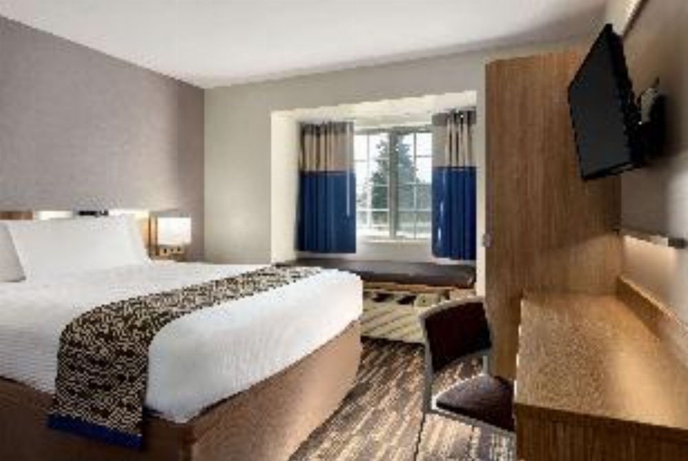 Microtel Inn & Suites By Wyndham Baton Rouge Main image